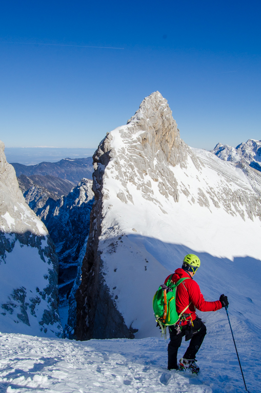 Click to open&nbsp;Zimski vzpon na Jalovec&nbsp;|&nbsp;23&nbsp;photos